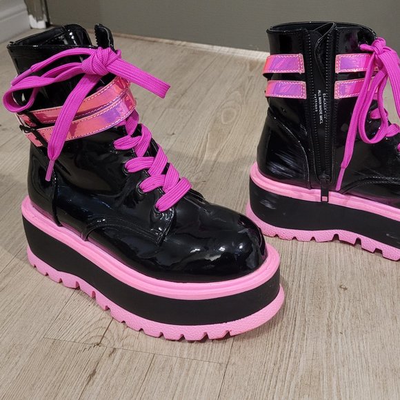 Demonia Slacker-52 (Pink) - Picture 1 of 4